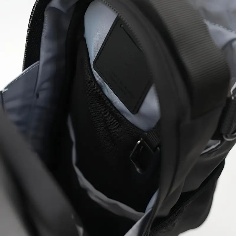 Magnetic Fitness Water Bottle Bag